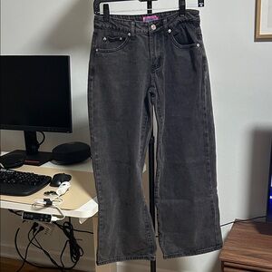 Edikted Petite Raelynn Washed Low Rise Women's Jeans Black